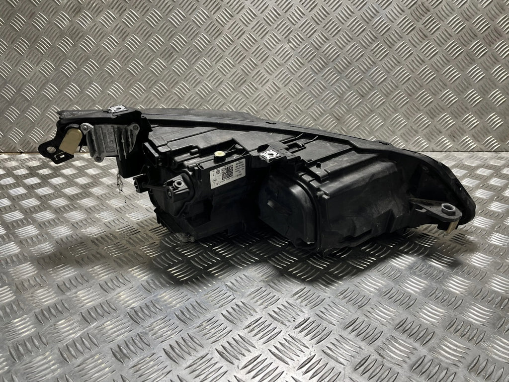 Frontscheinwerfer VW Golf VIII I 5H2941035 Links Scheinwerfer Headlight SCH9318788913xx