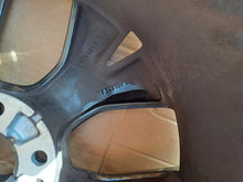 Laden Sie das Bild in den Galerie-Viewer, 1x Alufelge 18 Zoll 7.0&quot; 5x112 575601025T Seat Rim Wheel