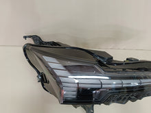 Load image into Gallery viewer, Frontscheinwerfer Volvo 80000628 Rechts Scheinwerfer Headlight SCH6598144773zn