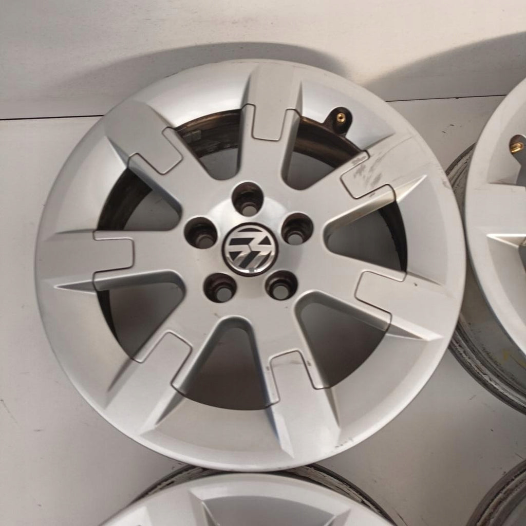 4x Alufelge 15 Zoll 5.5" 5x100 38ET Glanz Silber 6R0601025E VW Polo Rim Wheel FEL1416389976ad