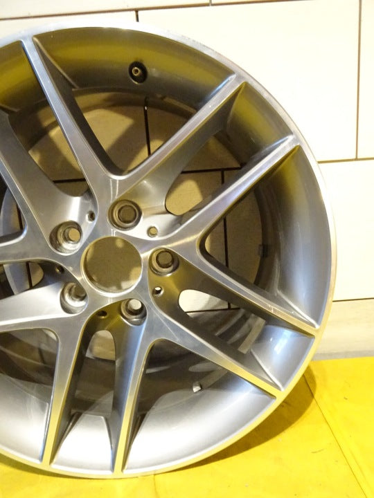 1x Alufelge 18 Zoll 8.5" 5x120 52ET 6858734 BMW 1 E88 E81 E82 E87 Rim Wheel FEL8066202961ov