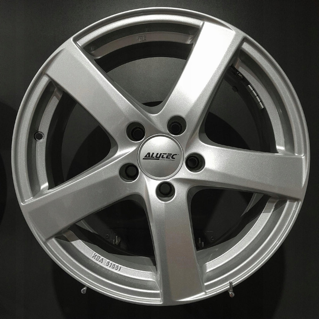 4x Alufelge 17 Zoll 7.0" 5x112 48 5ET Glanz Silber Seat Leon Rim Wheel FEL7685856827ft