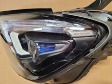 Laden Sie das Bild in den Galerie-Viewer, Frontscheinwerfer Mercedes-Benz Gle A1679065906 LED Links Scheinwerfer Headlight