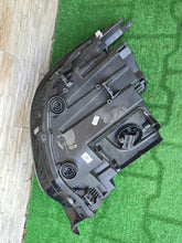 Laden Sie das Bild in den Galerie-Viewer, Frontscheinwerfer BMW I3 7467755 LED Links Scheinwerfer Headlight SCH1027912234yv