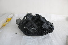Laden Sie das Bild in den Galerie-Viewer, Frontscheinwerfer Mercedes-Benz Glb A2479061905 Links Scheinwerfer Headlight SCH2226340618qu
