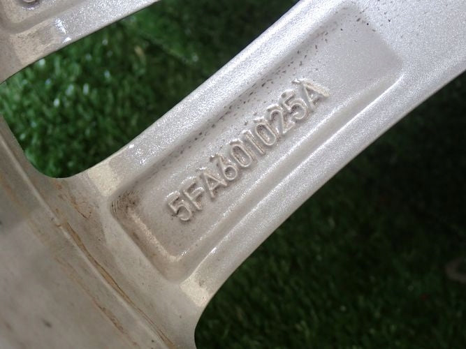 1x Alufelge 17 Zoll 7.5" 5x112 46ET 5FA601025A Seat Leon Rim Wheel