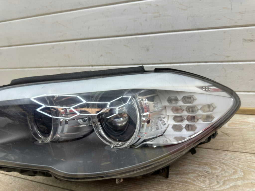 Frontscheinwerfer BMW 5 F11 F10 7203245-13 Ein Stück (Rechts oder Links) SCH5708733551rz