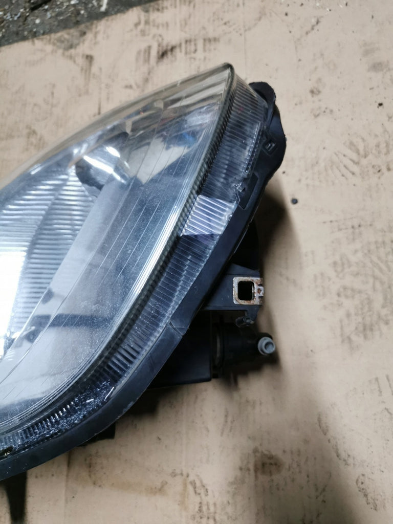 Frontscheinwerfer Opel Vivaro Rechts Scheinwerfer Headlight