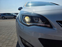 Load image into Gallery viewer, Frontscheinwerfer Opel Astra J Bi-Xenon Rechts Scheinwerfer Headlight SCH7830727235gu