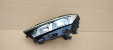 Laden Sie das Bild in den Galerie-Viewer, Frontscheinwerfer VW T-Roc 2GA941005B Links Scheinwerfer Headlight