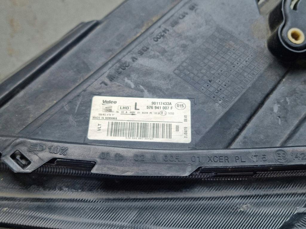 Frontscheinwerfer Seat Ateca Links Scheinwerfer Headlight