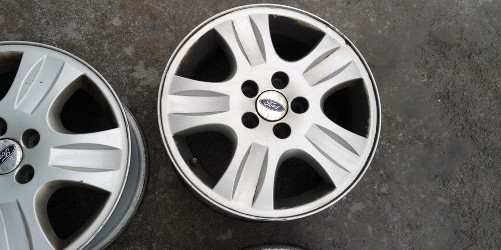 1x Alufelge 16 Zoll 6.5" 5x108 52 5ET Glanz Silber Ford Focus C-Max Rim Wheel FEL5821654032ea