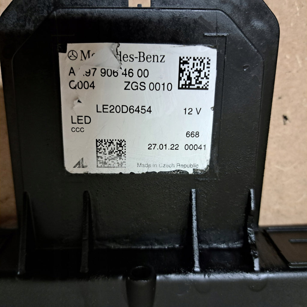 Frontscheinwerfer Mercedes-Benz Eqs A2979064600 LED Vorderseite Headlight SCH5663332287ed