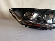 Laden Sie das Bild in den Galerie-Viewer, Frontscheinwerfer VW Golf VII Sportsvan I 517941031B 90056421 Xenon Links SCH2164765329gm