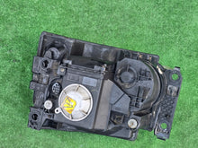 Laden Sie das Bild in den Galerie-Viewer, Frontscheinwerfer Land Rover III Discovery 5H2213W029KA Rechts Headlight SCH2580621487dk