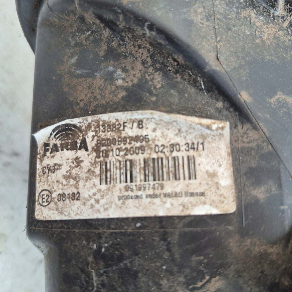 Frontscheinwerfer Renault Clio III 8200892495 Rechts Scheinwerfer Headlight SCH8718289059od