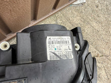 Laden Sie das Bild in den Galerie-Viewer, Frontscheinwerfer Audi A4 B8 8K0941003S 8K0941004S Bi-Xenon Ein Satz Headlight SCH2811179435nc