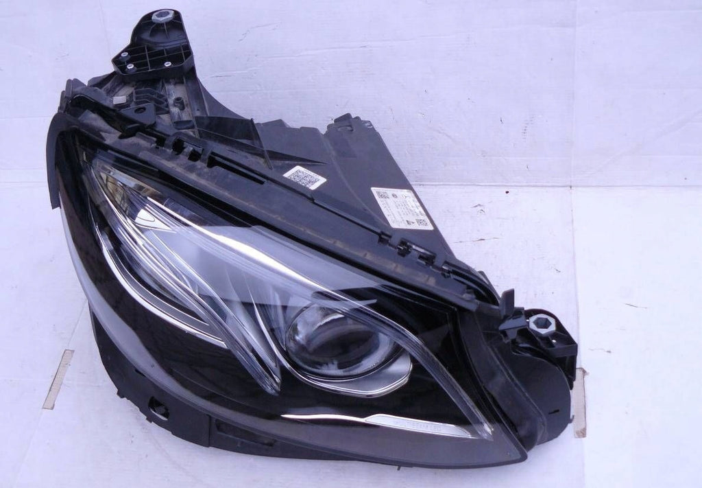 Frontscheinwerfer Mercedes-Benz W213 A2139067606 LED Rechts Headlight SCH3037743394za