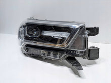 Laden Sie das Bild in den Galerie-Viewer, Frontscheinwerfer Toyota Hilux VIII Rechts Scheinwerfer Headlight SCH2296730960hm