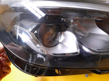 Laden Sie das Bild in den Galerie-Viewer, Frontscheinwerfer Mercedes-Benz W247 A2479061605 FULL LED Rechts oder Links