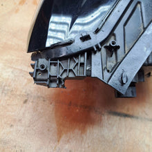 Laden Sie das Bild in den Galerie-Viewer, Frontscheinwerfer Peugeot 3008 9839847280 Links Scheinwerfer Headlight SCH2442534318tn