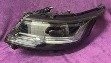 Laden Sie das Bild in den Galerie-Viewer, Frontscheinwerfer Land Rover Range I L460 M8E2-13W030-EM Links Headlight SCH5660379133hi
