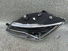 Load image into Gallery viewer, Frontscheinwerfer Seat Leon 5F1941007K Links Scheinwerfer Headlight SCH4229316452vc