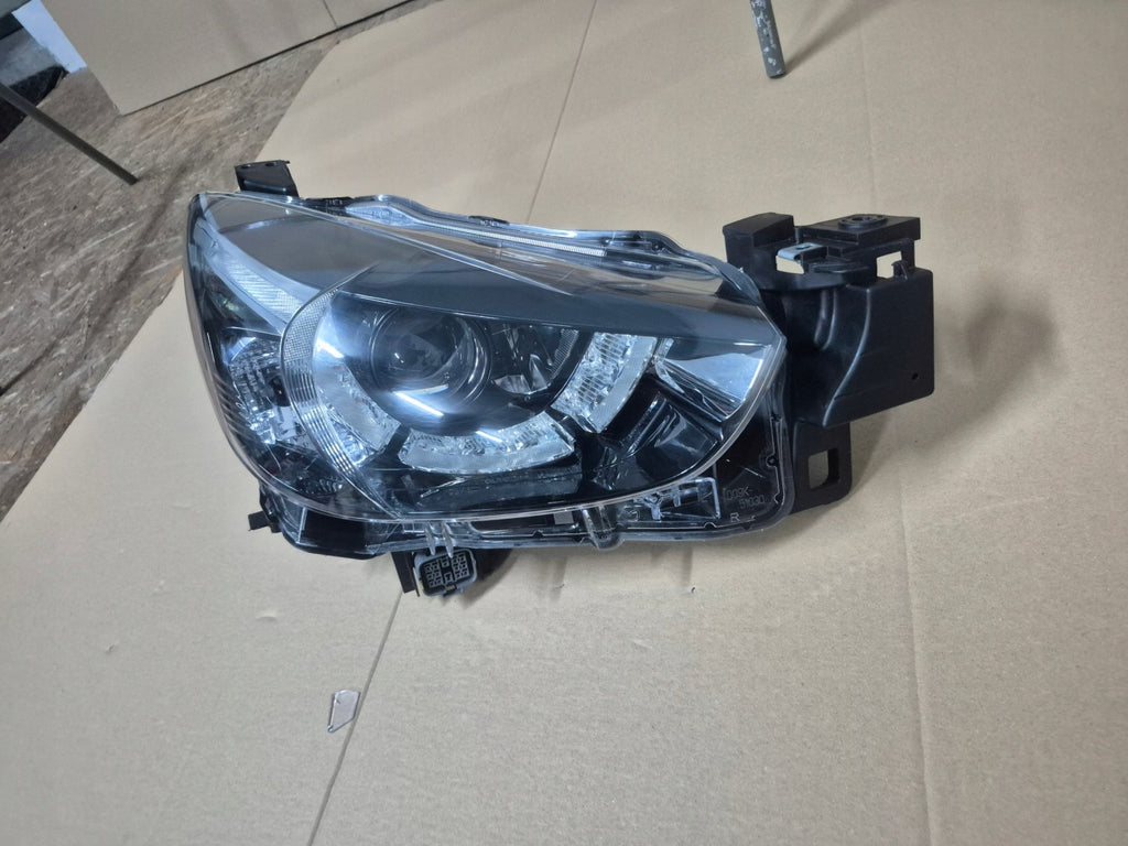 Frontscheinwerfer Mazda II D09K-51030 Rechts Scheinwerfer Headlight SCH7316106014ff