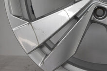 Load image into Gallery viewer, 1x Alufelge 18 Zoll 7.5" 5x112 50ET Glanz Silber 10A071498 Vw Rim Wheel FEL5489522021vk