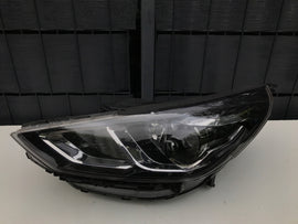 Frontscheinwerfer Hyundai I30 III 92101-G4510 LED Ein Stück (Rechts oder Links)