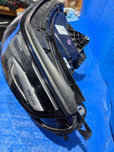Laden Sie das Bild in den Galerie-Viewer, Frontscheinwerfer BMW 5 5A798D1-08 Links Scheinwerfer Headlight SCH8223002059et