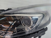 Laden Sie das Bild in den Galerie-Viewer, Frontscheinwerfer Opel Zafira C 13399858 Links Scheinwerfer Headlight