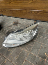Laden Sie das Bild in den Galerie-Viewer, Frontscheinwerfer Ford Focus BM51-13W030-AK Links Scheinwerfer Headlight SCH1980704798lk