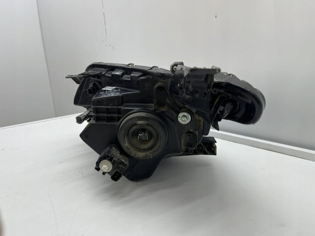 Frontscheinwerfer Mitsubishi L200 8301 730 Rechts Scheinwerfer Headlight SCH5227854770tr