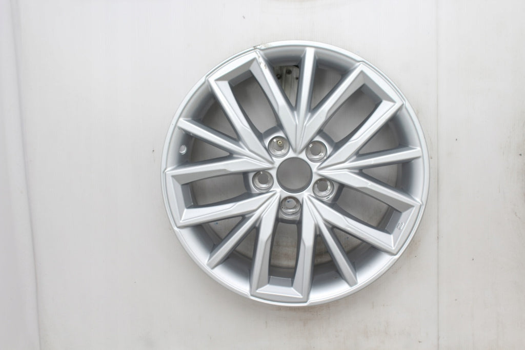 1x Alufelge 17 Zoll 7.5" 5x114.3 40ET Glanz Silber 42611-YY850 Toyota Corolla FEL7345106362rh