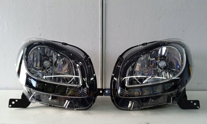 Frontscheinwerfer Smart Fortwo Forfour A4538200739 A4538200839 Ein Satz SCH5688045075ck