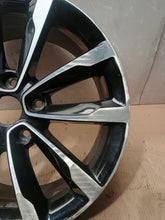 Laden Sie das Bild in den Galerie-Viewer, 1x Alufelge 17 Zoll 7.5" 4x114.3 46ET 52910-3Z710 Hyundai I I40 Rim Wheel FEL8799576299bx