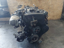 Laden Sie das Bild in den Galerie-Viewer, Motor Kia Carnival II 186PS 2006 Diesel Engine Unkomplett MOT7624967166rk