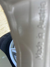 Load image into Gallery viewer, 4x Alufelge 17 Zoll 7.0" 5x112 34ET Glanz Silber 80A601025J Audi Rim Wheel FEL5511848470ri
