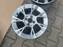 Laden Sie das Bild in den Galerie-Viewer, 1x Alufelge 15 Zoll 6.0&quot; 4x98 52007131-422 Fiat Rim Wheel