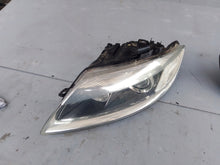 Laden Sie das Bild in den Galerie-Viewer, Frontscheinwerfer Audi Q7 4L0941003B Xenon Ein Stück (Rechts oder Links) SCH9837161335lj