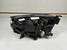 Load image into Gallery viewer, Frontscheinwerfer VW Amarok N1XB13E016DE Rechts Scheinwerfer Headlight SCH6654585349gh