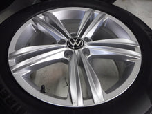 Load image into Gallery viewer, 4x Alufelge 18 Zoll 7.0" 5x112 43ET 5NA601025M VW Tiguan Sharan Rim Wheel FEL6035815344xy
