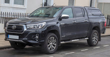 Laden Sie das Bild in den Galerie-Viewer, Frontscheinwerfer Toyota Hilux VIII TOM4525 Full LED Rechts Headlight SCH1772415160is