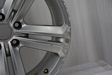 Load image into Gallery viewer, 1x Alufelge 18 Zoll 8.0" 5x112 44ET Glanz 3AA601025N VW Rim Wheel FEL3977320173eu