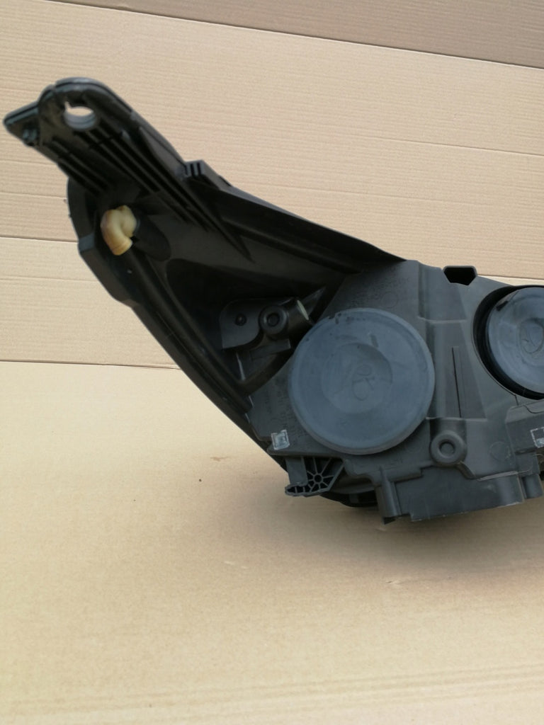 Frontscheinwerfer Ford Focus III F1EB-13W030-ED Links Scheinwerfer Headlight SCH3243040990lb