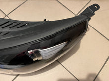 Laden Sie das Bild in den Galerie-Viewer, Frontscheinwerfer Hyundai I30 Fastback 92101-G4060 Links Scheinwerfer Headlight