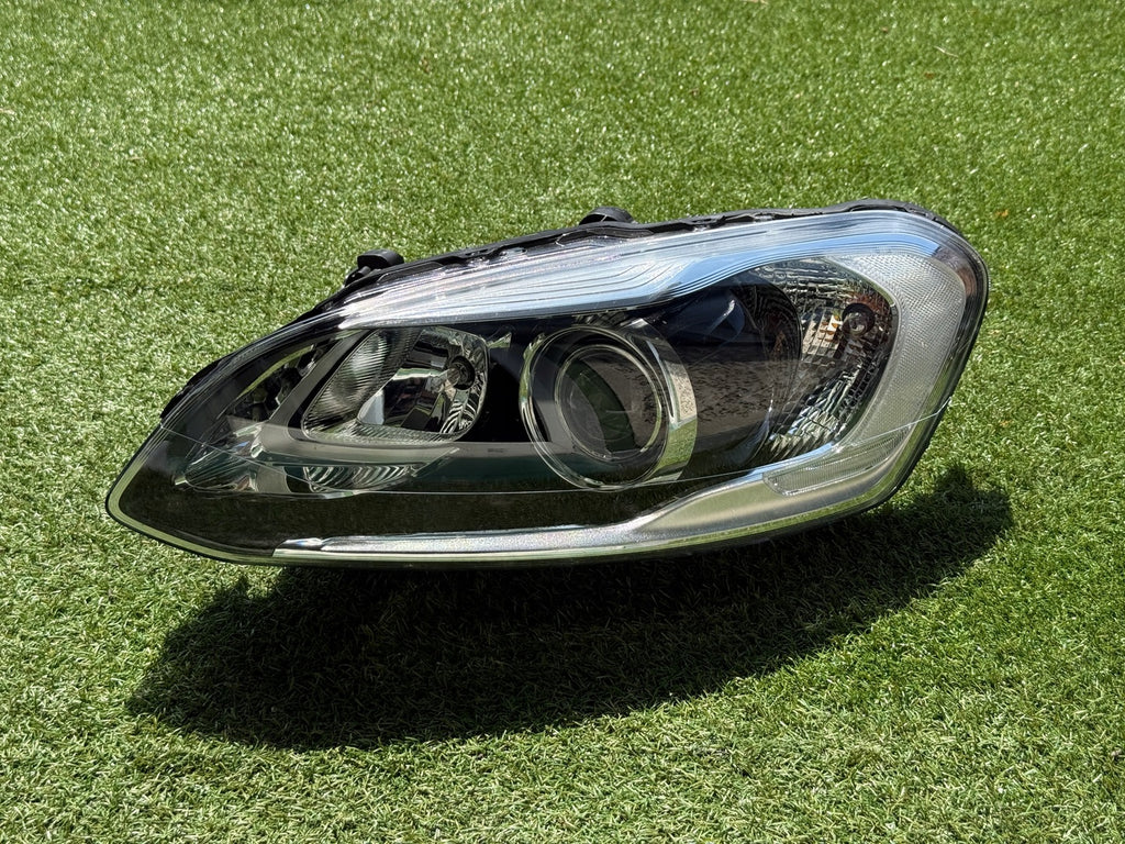 Frontscheinwerfer Volvo Xc60 31698808 Xenon Links Scheinwerfer Headlight SCH7627426136xt