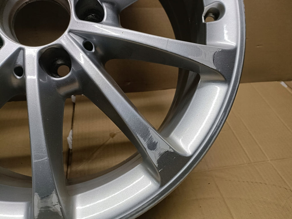 1x Alufelge 17 Zoll 6.5" 5x114.3 44ET A1774010300 Mercedes-Benz Rim Wheel