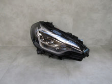 Laden Sie das Bild in den Galerie-Viewer, Frontscheinwerfer BMW 8087418-04 LED Rechts Scheinwerfer Headlight SCH5479429115vr